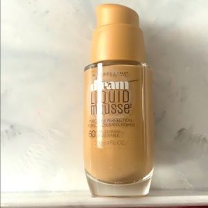 Maybelline dream liquid mousse